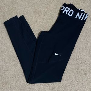 Nike pro full length women’s dri fit leggings sz M